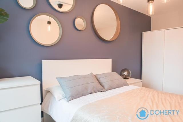 Finchley Contemporary 2 Bed Apartment + Parking Hendon Eksteriør billede