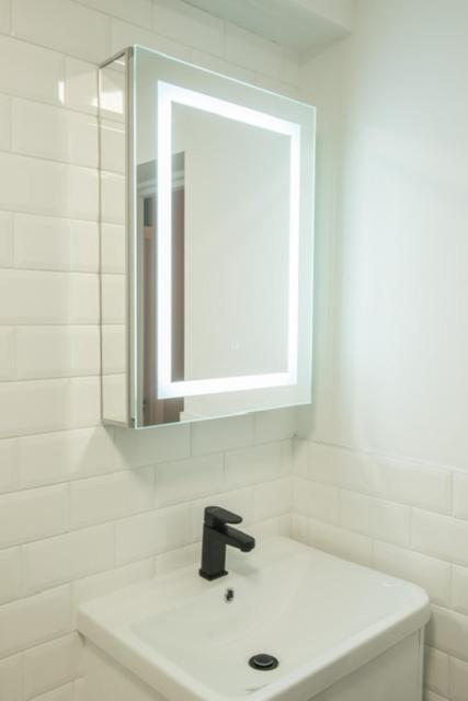 Finchley Contemporary 2 Bed Apartment + Parking Hendon Eksteriør billede